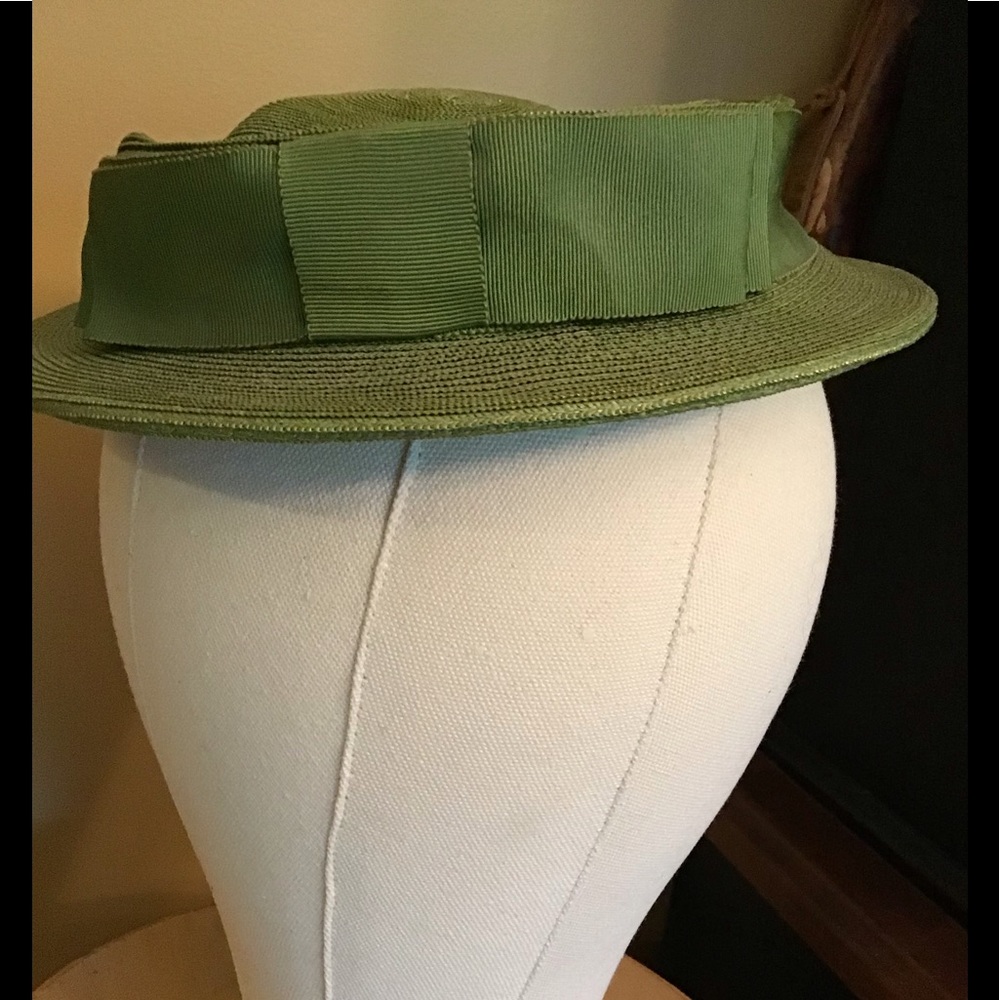 Elegant Green Women's Hat